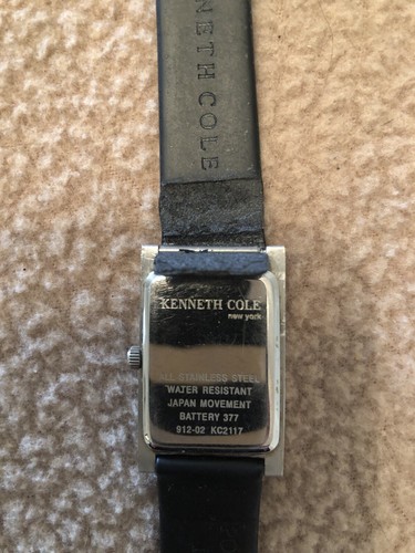 Kenneth Cole Woman’s Watch KC2117 Square -Black Band - For Parts Only - Picture 5 of 12