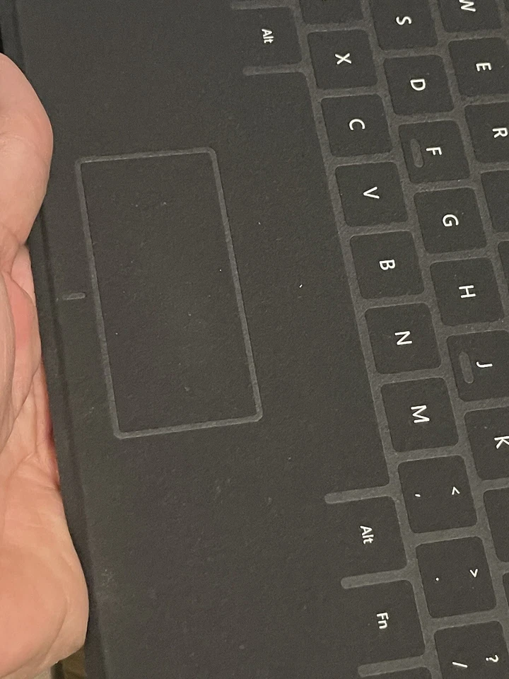 Cubierta/teclado tipo táctil Microsoft Surface - 1515/negro Foto 2 de 4