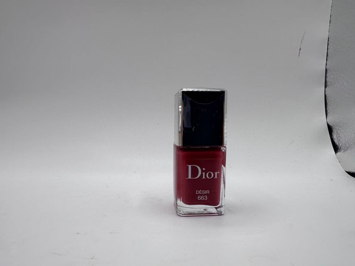 CHRISTIAN DIOR VERNIS / VERNIS TESTER NAIL POLISH - 0.33 OZ/10 ML