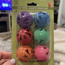 Greenbrier Kennel Club 6 Pieces Cat Balls Multicolor Toys NEW IN PKG