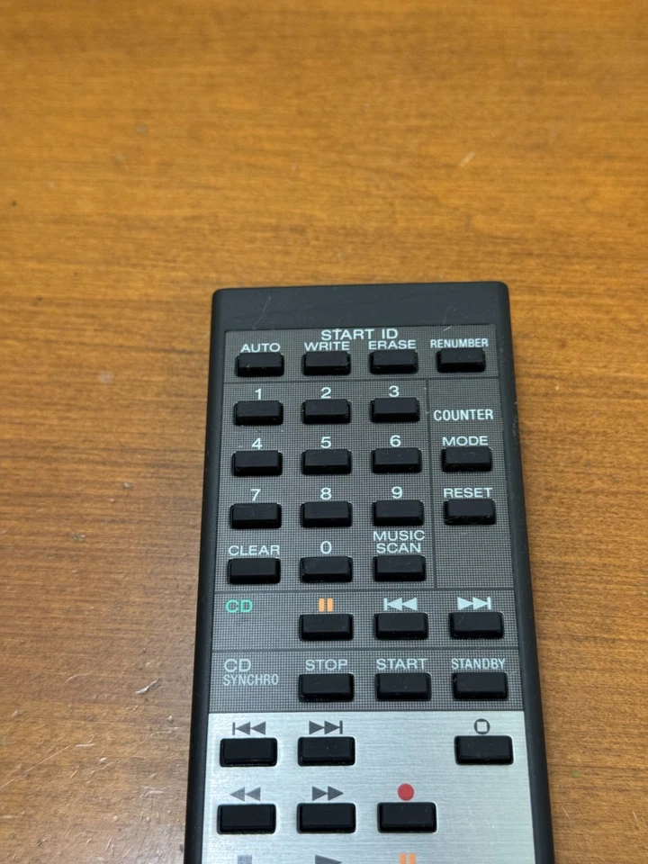 Mando a distancia original Sony RMT-D3 PARA GRABADORAS DAT Foto 2 de 4