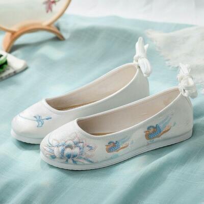 Ladies' Chinese Hanfu Embroidered Lace Low Heel Breathable Cloth Shoes-
