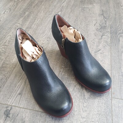 Kork Ease Holmes Black Leather Ankle Wedge Booties Women's Size 7.5M