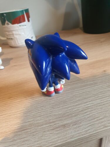 Sonic The Hedgehog Sega Funko Pop Vinyl Figure #06 Vaulted Rare First Wave 2012 - Picture 3 of 5