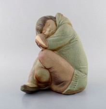 Lladro, Spagna. Grande scultura in ceramica smaltata. Ragazza eschimese. Anni...
