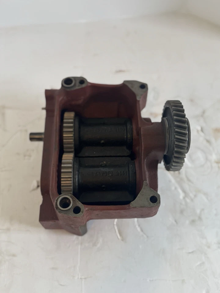 平衡器组件带油泵适用于 Massey Ferguson 746432M91-0 — 第 2/4 张图片