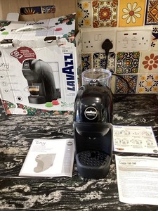 Lavazza, eine Modo Mio Tiny Eco, Kaffeekapselmaschine, kompakt, kompatibel mit einem