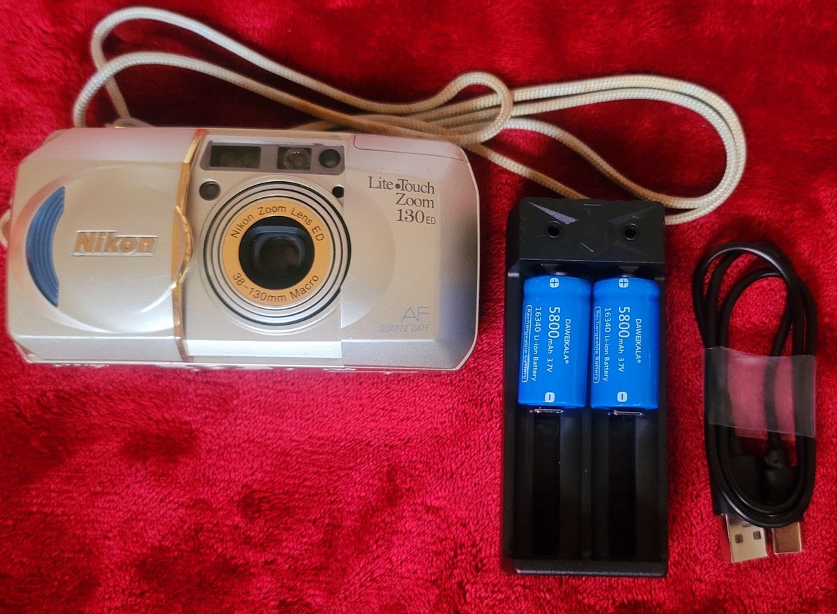 Nikon Lite Touch Zoom 130 ED Point & Shoot Camera Film W/ 2