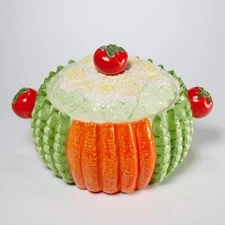 Vtg Multicolored Vegetable Farm Pea Tomato Carrot Ceramic Soup Serving Tureen