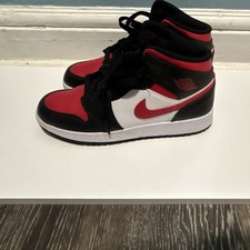 Jordan Air Jordan 1 Mid Black Red White Leather Sneaker Unisex Kids 7Y