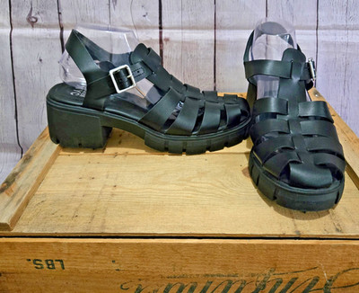 Madden NYC Womens Black Fisherman Sandals Chunky Lug Sole Block Heel Size 11