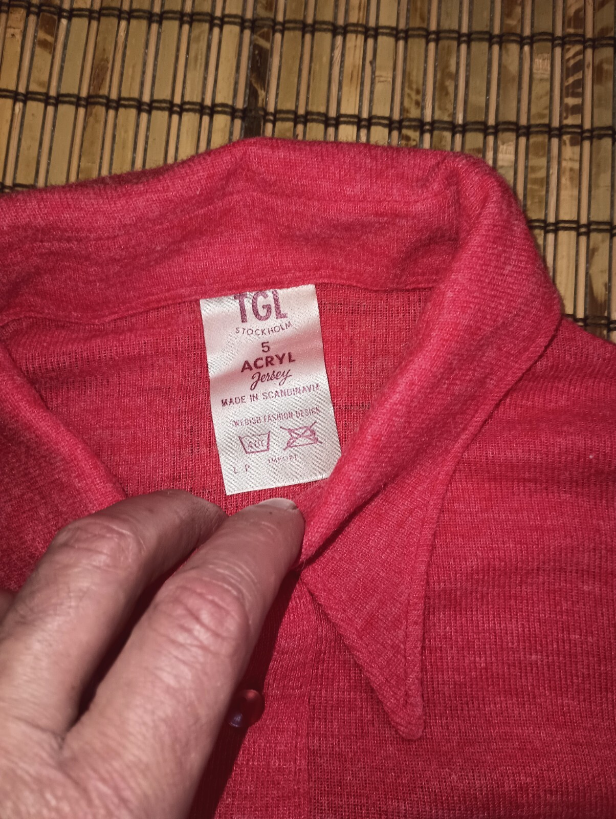 Vintage 70s Swedish Made Men's Long Sleeve Half Button Down Knit.Dagger Collar.