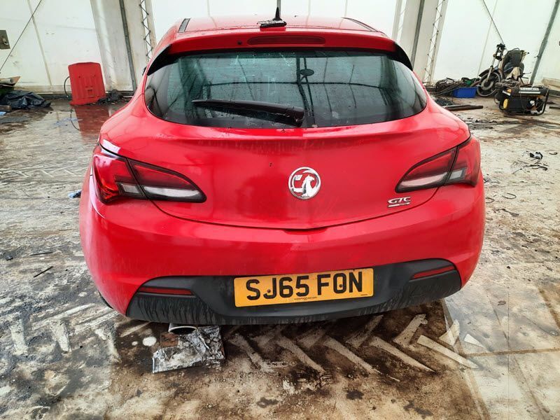 VAUXHALL ASTRA GTC SRI CDTI S/S RADIATOR FAN 13427161 eBay