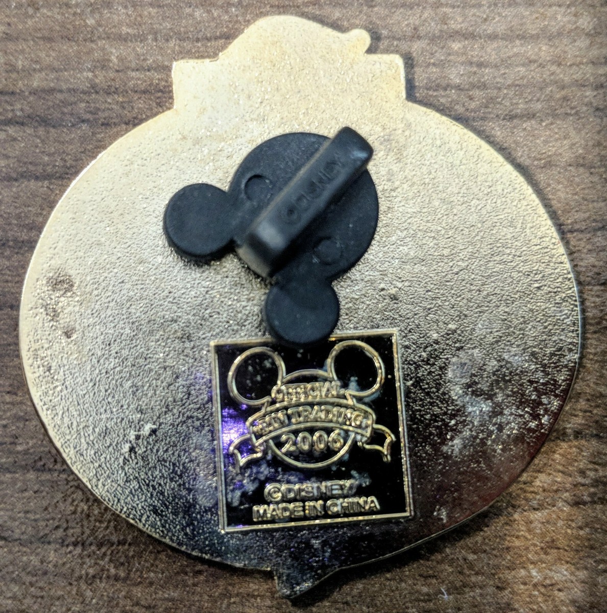 Disney Cruise Line Castaway Club Mickey Minnie Pin 48154