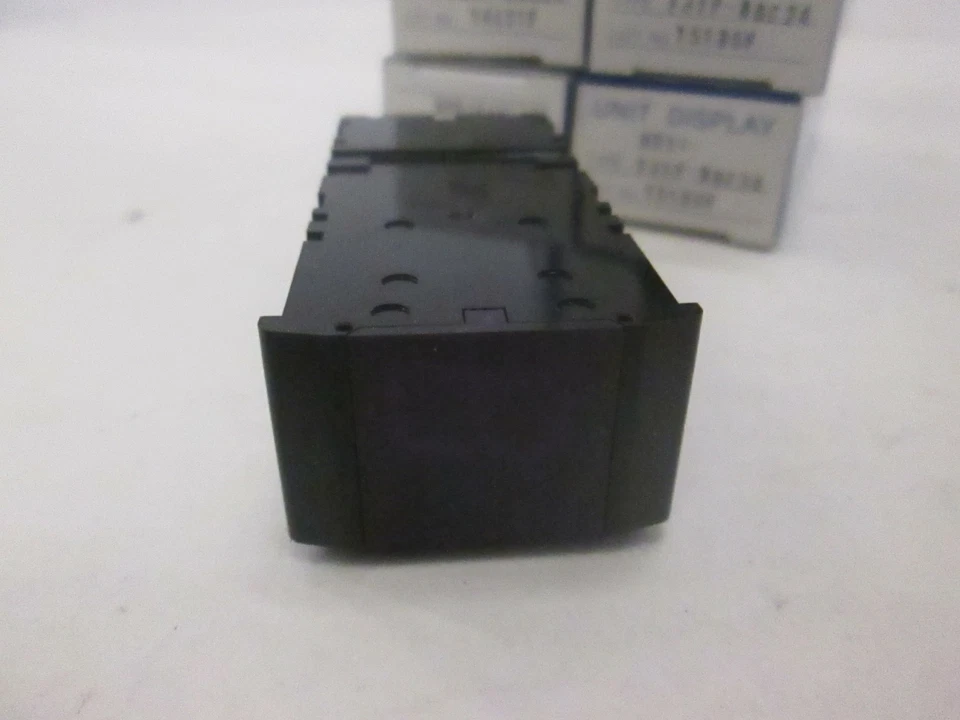 Idec, Display Module, DD33-F31P-BDC24, New, Lot of 5 - Image 4 of 4