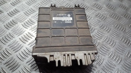 Volkswagen Golf 1994 ECU Engine Computer (Engine Control Unit) 026 #304752-11