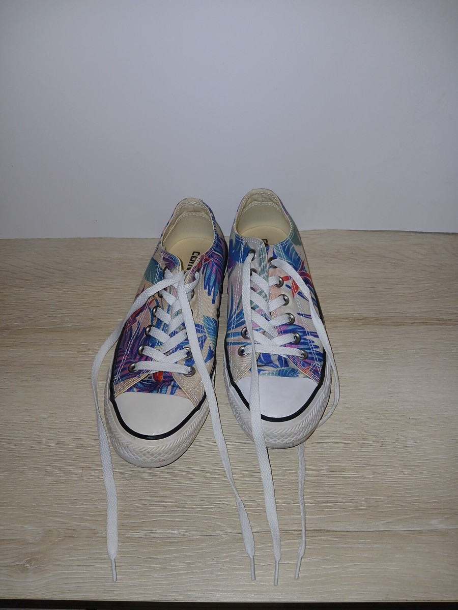 Converse Chuck Taylor All Star Low Tops Tropical Print Womens