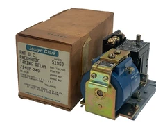 NEW JOSLYN CLARK CONTROLS 714UP-240 PNEUMATIC TIMING RELAY 714UP240