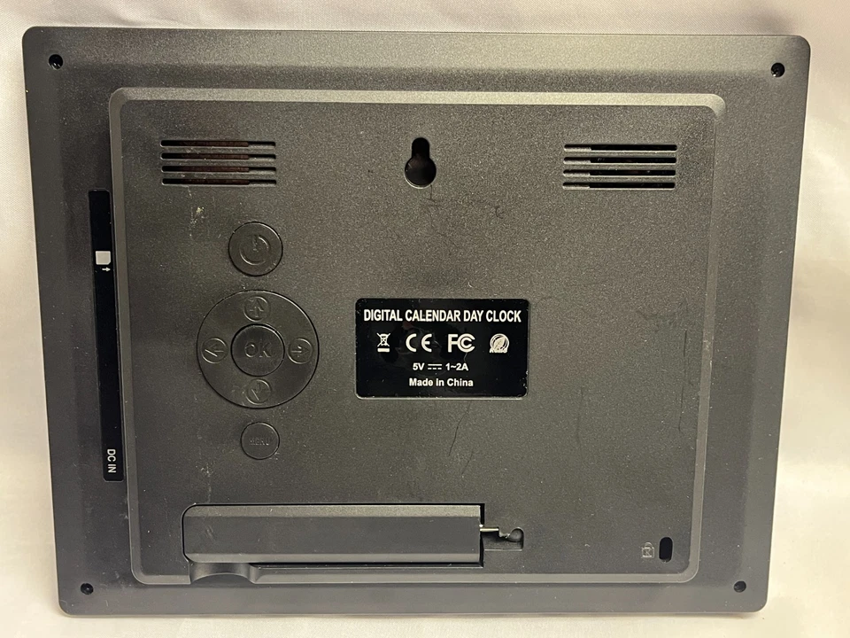Reloj/calendario de día con pantalla digital grande para ancianos con demencia con discapacidad visual Foto 3 de 4