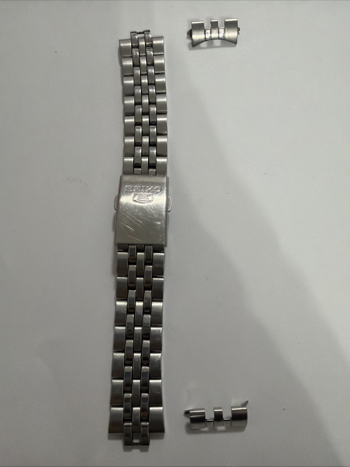 Band 5 Steel Genuine 18mm SEIKO Stainless Watch - vintagewatches.pk