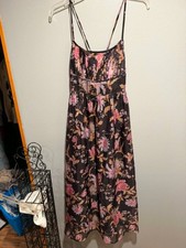 American Eagle Floral Midi Dress Size Medium 