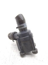 Pompe à eau Audi S6