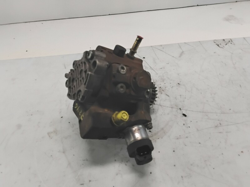 8200804288 injection pump Nissan Qashqai J10 Visia 4x4 2007 1820444