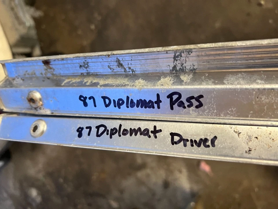 80-87 DODGE DIPLOMAT Driver Passenger Door Sill Scuff Plates Trim Free Ship RXB - Изображение 4 из 4