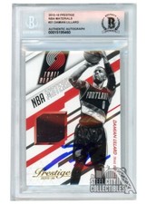 Damian Lillard 2015-16 Panini Prestige NBA Materials Autograph Card #21 BAS 10