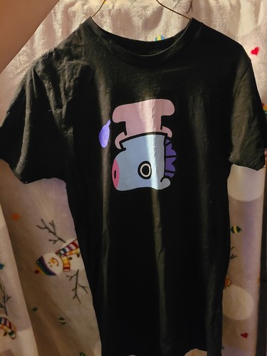 BTS BT21 Mang T Shirt Size XS (Used)