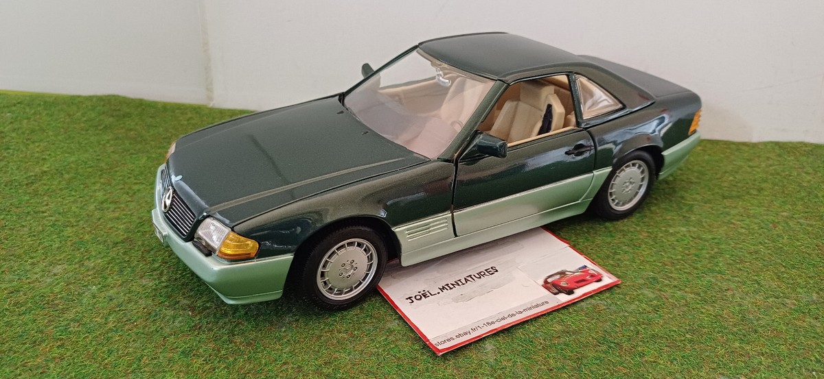 MERCEDES 500 SL 32 CONVERTIBLE CABRIOLET bleu 1/18 REVELL voiture miniature coll