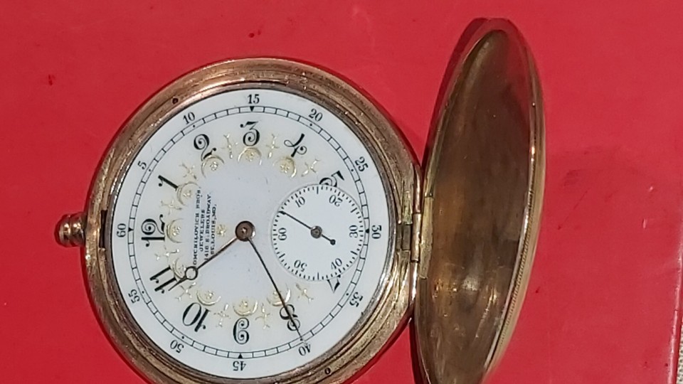 A genuine Elgin National Watch Co. piece — one of America's most storied watch brands, now discontinued, making every surviving example a slice of industrial history.