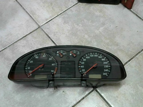 Instrumententafel Tacho VW Passat 3B (Mod.97) 3B0919861B