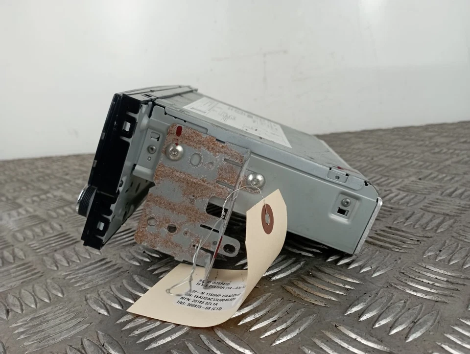 NISSAN PULSAR C13 14-23 RADIO (STEREO) 28185 3ZL1A - Bild 3 von 4