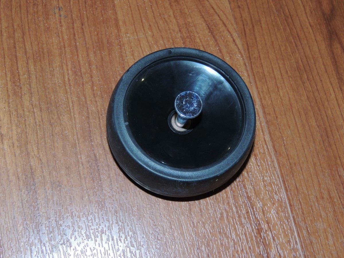 New - Wheel + Axle Pin for Hoover UH74205 UH74210 UH74220