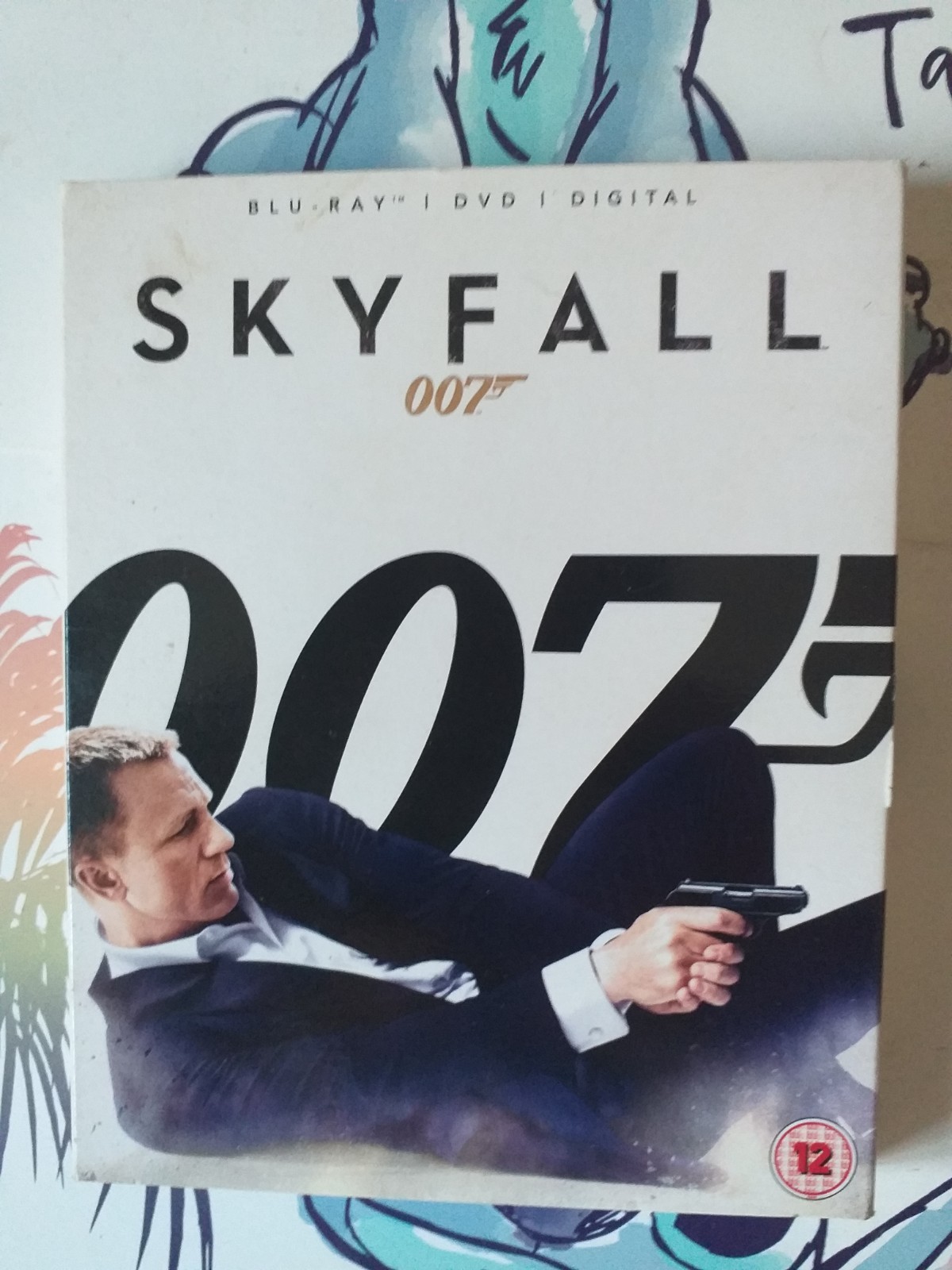 SKYFALL - 007  BLU-RAY & DVD DISC