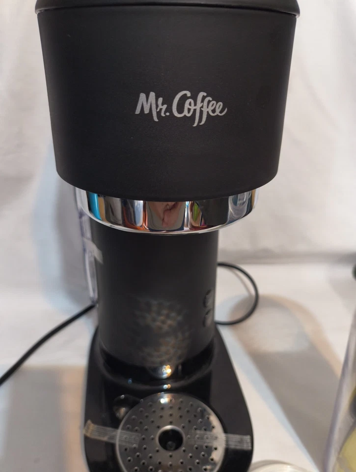 Cafetera helada Mr. Coffee, máquina de un solo servicio vaso de 22 onzas BVMC-IHCMBL Foto 4 de 4