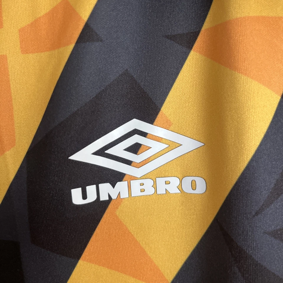 Camiseta de fútbol Umbro Factory Records Joy Division tercera negra mediana Foto 4 de 4