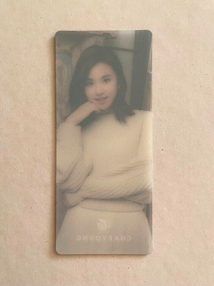TWICE 2017 Season's GREETINGS Mini Calendar Photocard | eBay