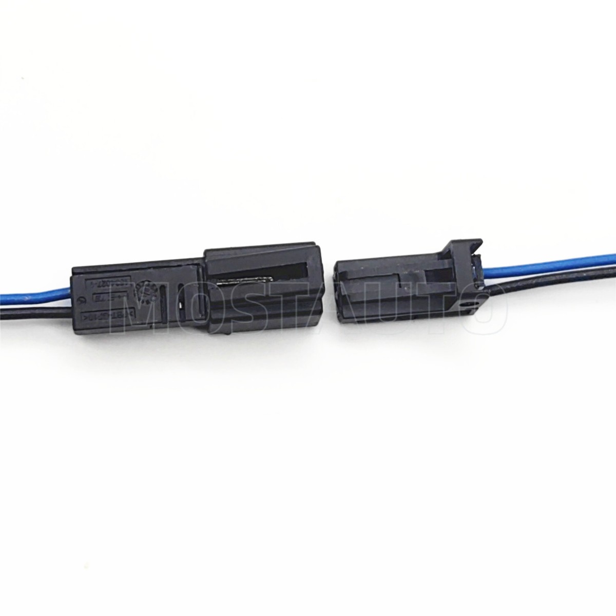 4B0971832 8W0972575 Interior Lighting And Speaker Connector Plug 