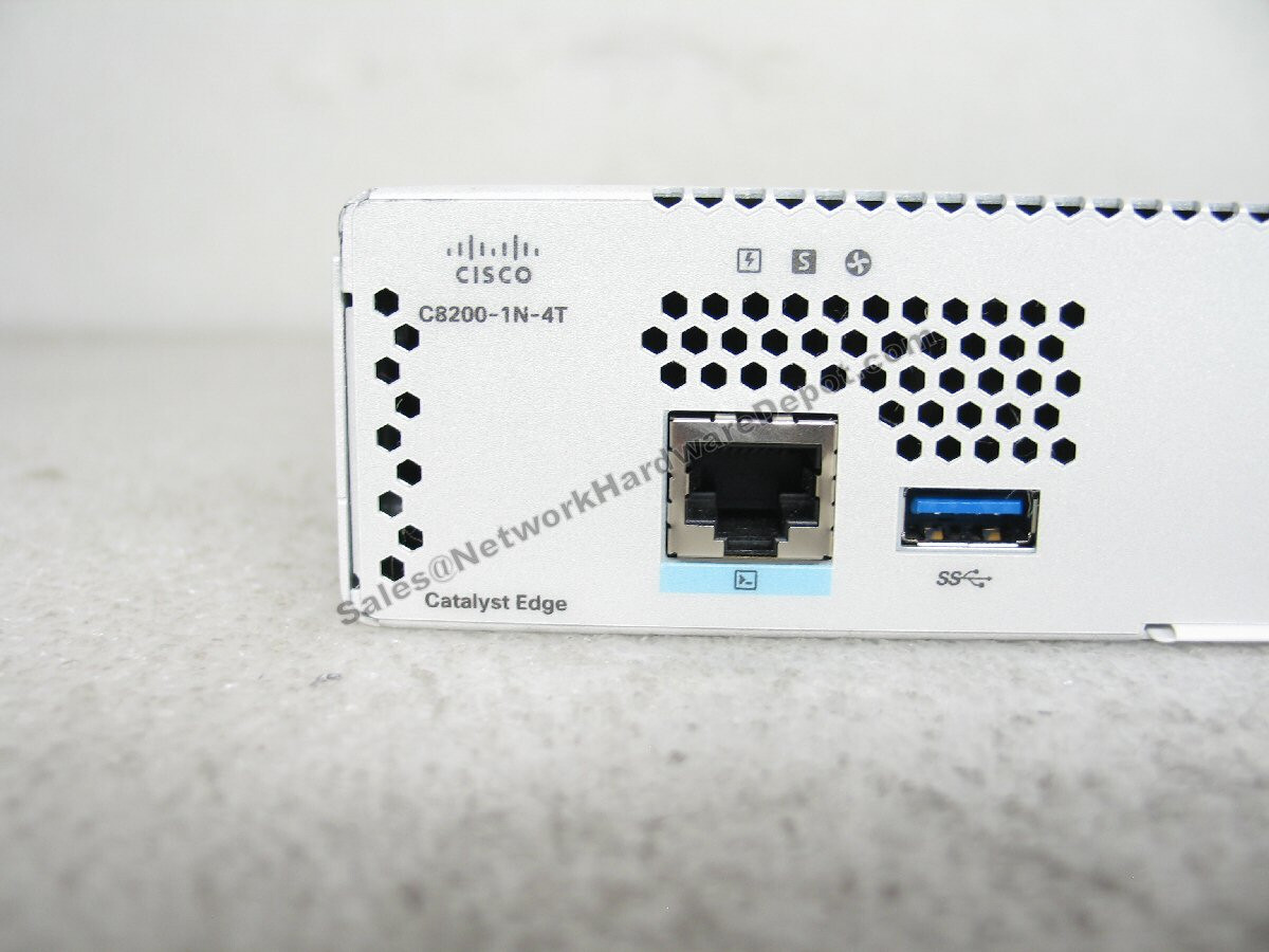 Router CISCO C8200-1N-4T | Leroy Merlin