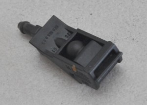 VW Polo 6N2 (99-01) Wisch Wasch Wasser Düse Motorhaube #35016-B175