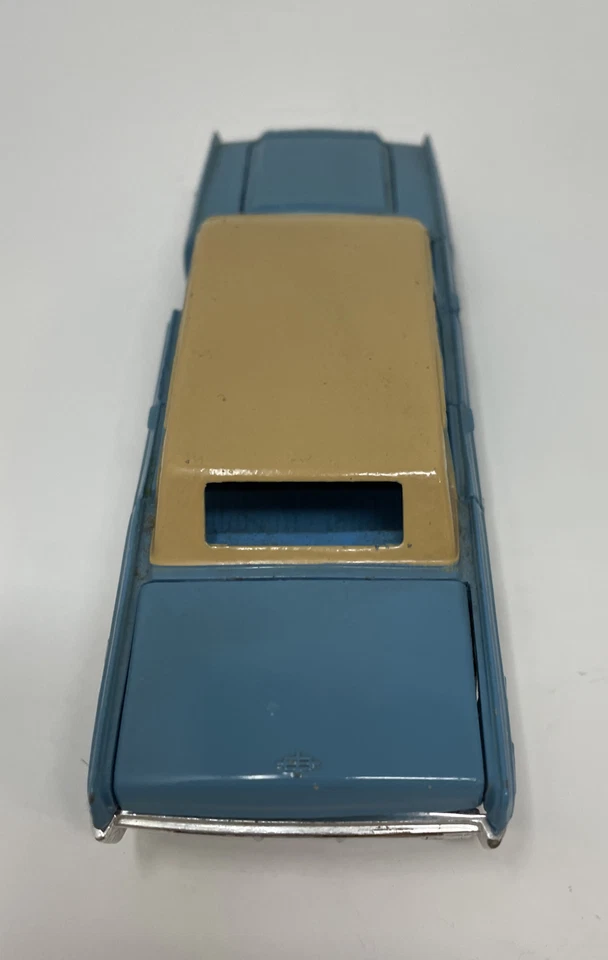 Vtg Corgi Toy Lincoln Continental Great Britian Diecast Lehmann Peterson Blue - Image 2 of 4
