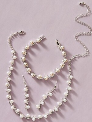 4-teiliges Schmuckset Halskette Armband & Ohrringe Glamourös Damen Partyschmuck
