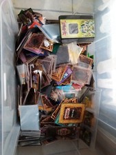 Yu-Gi-Oh - eine große Kiste voll mit Sammelk...