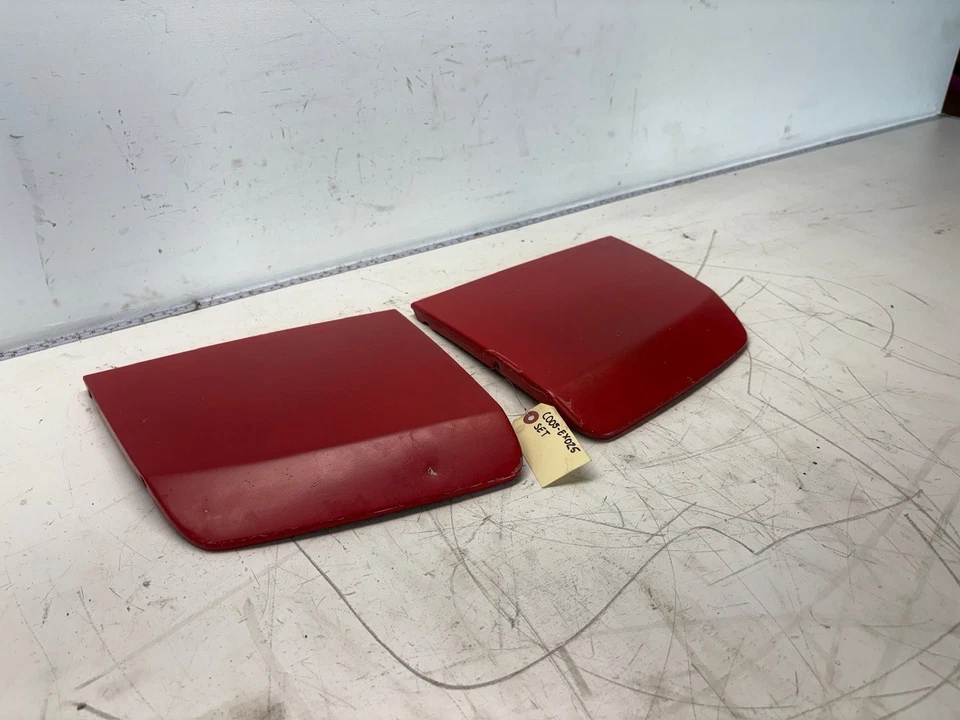 1984 保时捷 944 车头灯罩 — 第 2/4 张图片