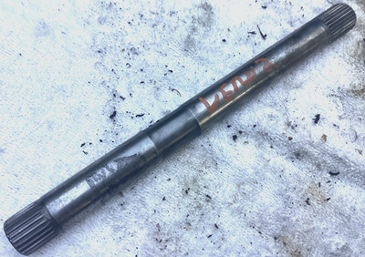 Stock Used    Ford C5   Auto Trans    Input Shaft 26 / 24 Spline   MAJOR PITTING