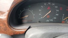 Compteur Saab 900