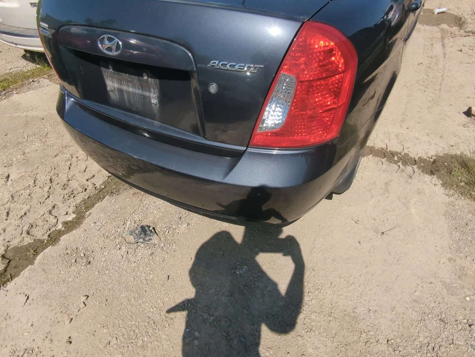 2006-2009 Hyundai Accent Rear Bumper Assembly Oem GLNAN Foto 3 de 3