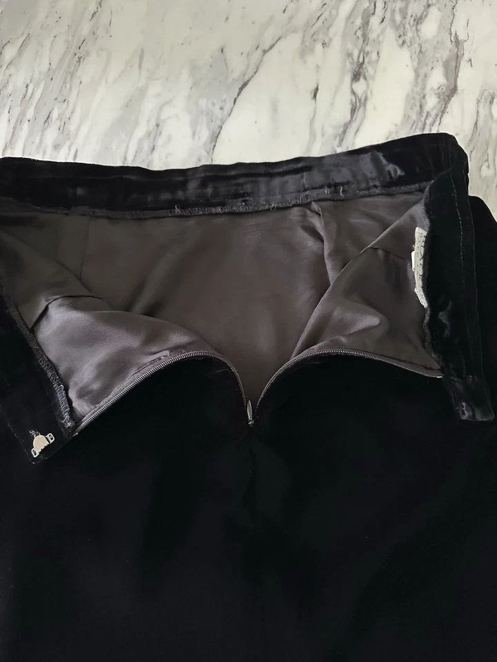 Vintage Oleg Cassini Black Tie Velvet Lined Skirt Size 12 - Image 2 of 4